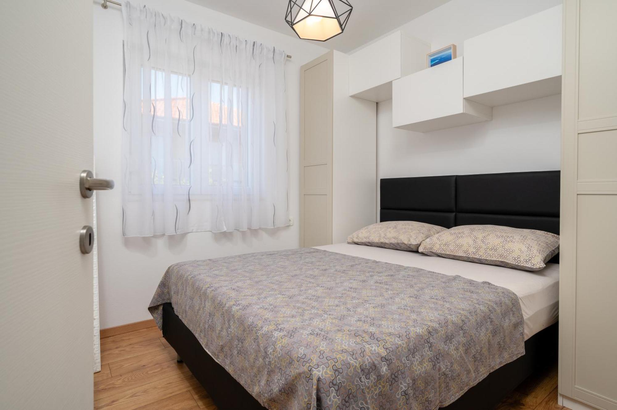 Apartment Ivi Trogir Exterior photo