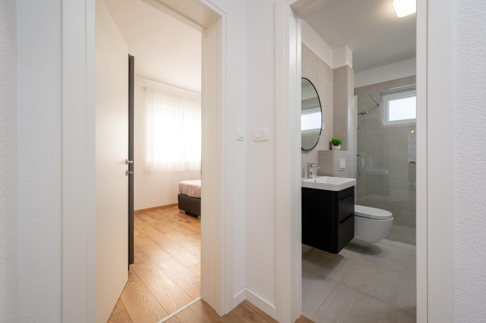 Apartment Ivi Trogir Exterior photo