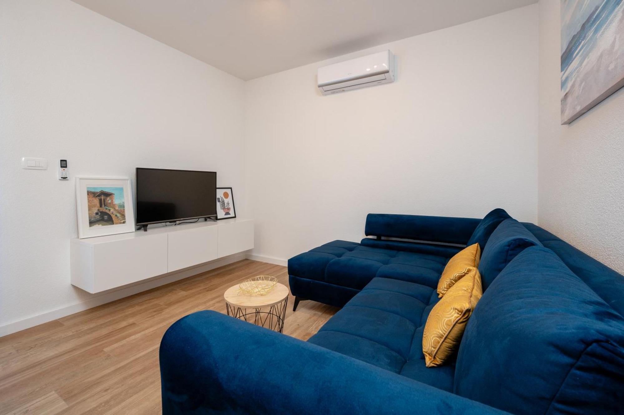 Apartment Ivi Trogir Exterior photo