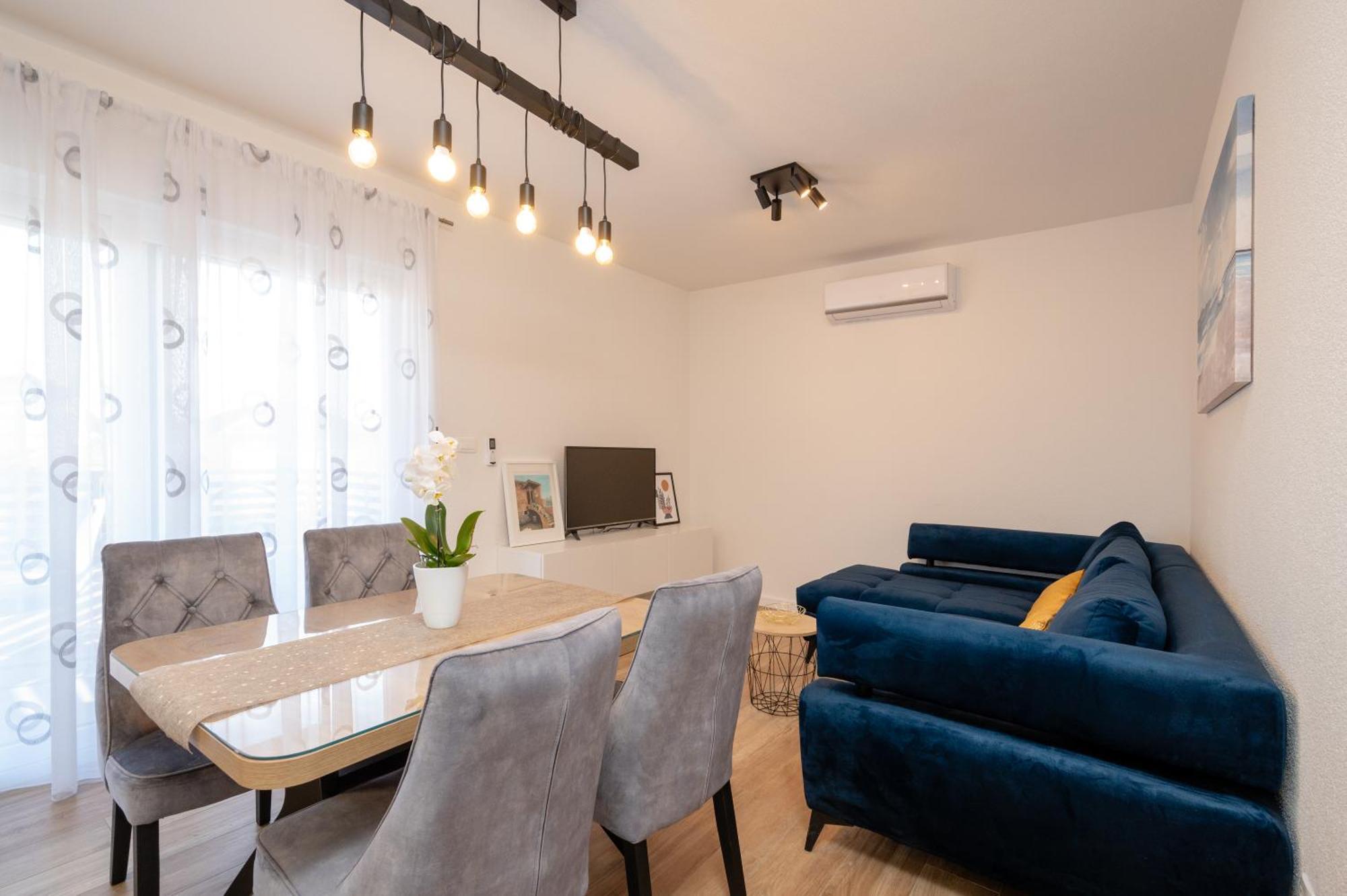 Apartment Ivi Trogir Exterior photo